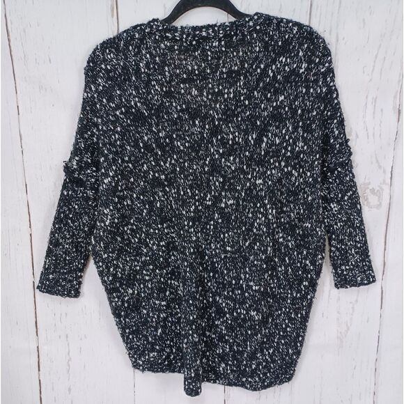 ‼️final must bundle‼️ Jennifer Lopez Grunge Knit Sweater Black Metallic - Picture 2 of 11